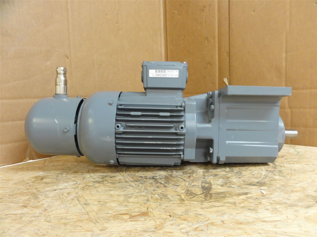 Bauer BG10-11/D08MA4-TOF-G/CSUL; AC Gear Motor 16.15:1 Ratio