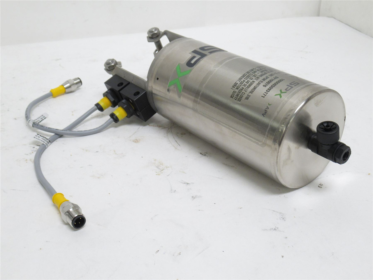 SPX SV100076; Pneumatic Valve Actuator; 24VDC; NC