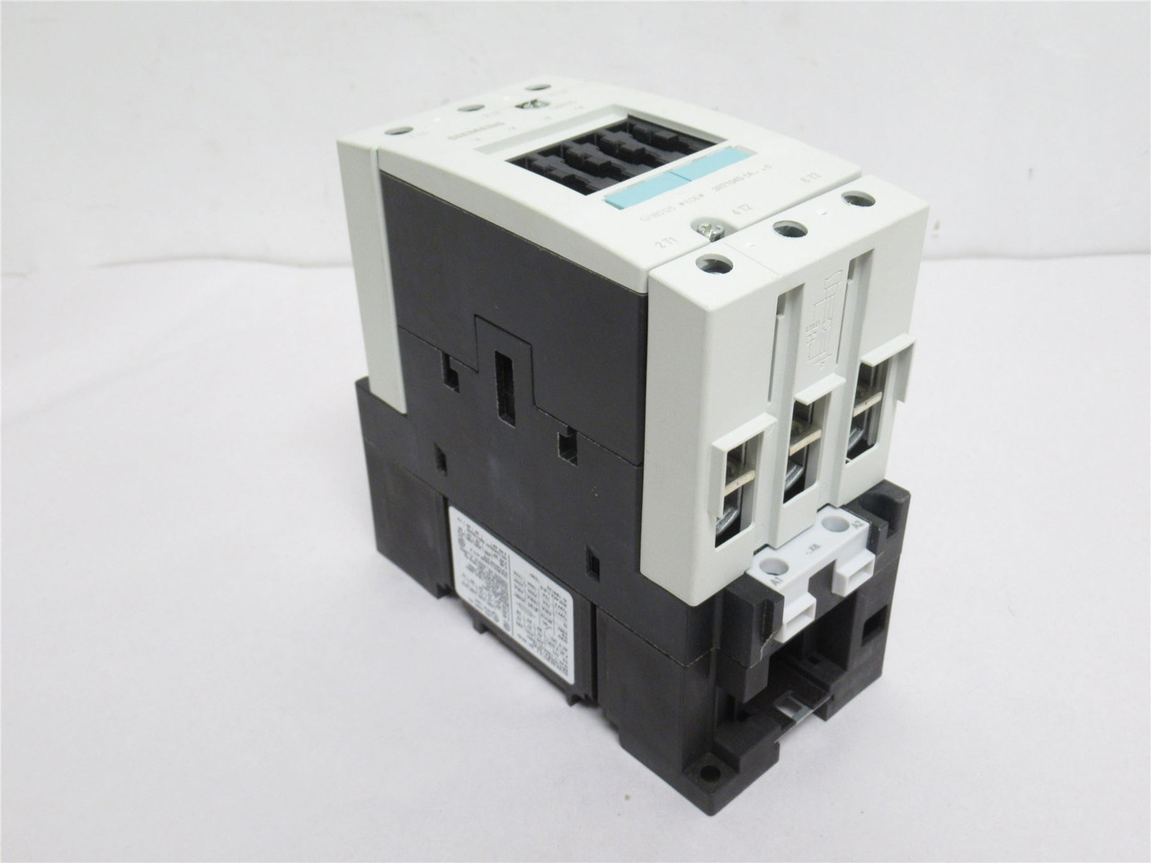 Siemens 3RT1045-1AK60; Contactor 80A 3P 600V Coil: 110/120VAC