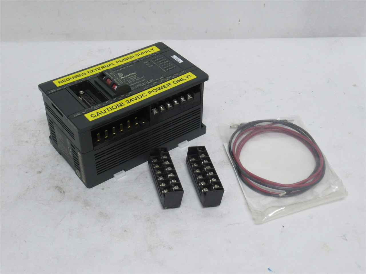 GE IC200UDR010-DK; Micro-Controller; 24VDC/240VAC; 7.mA