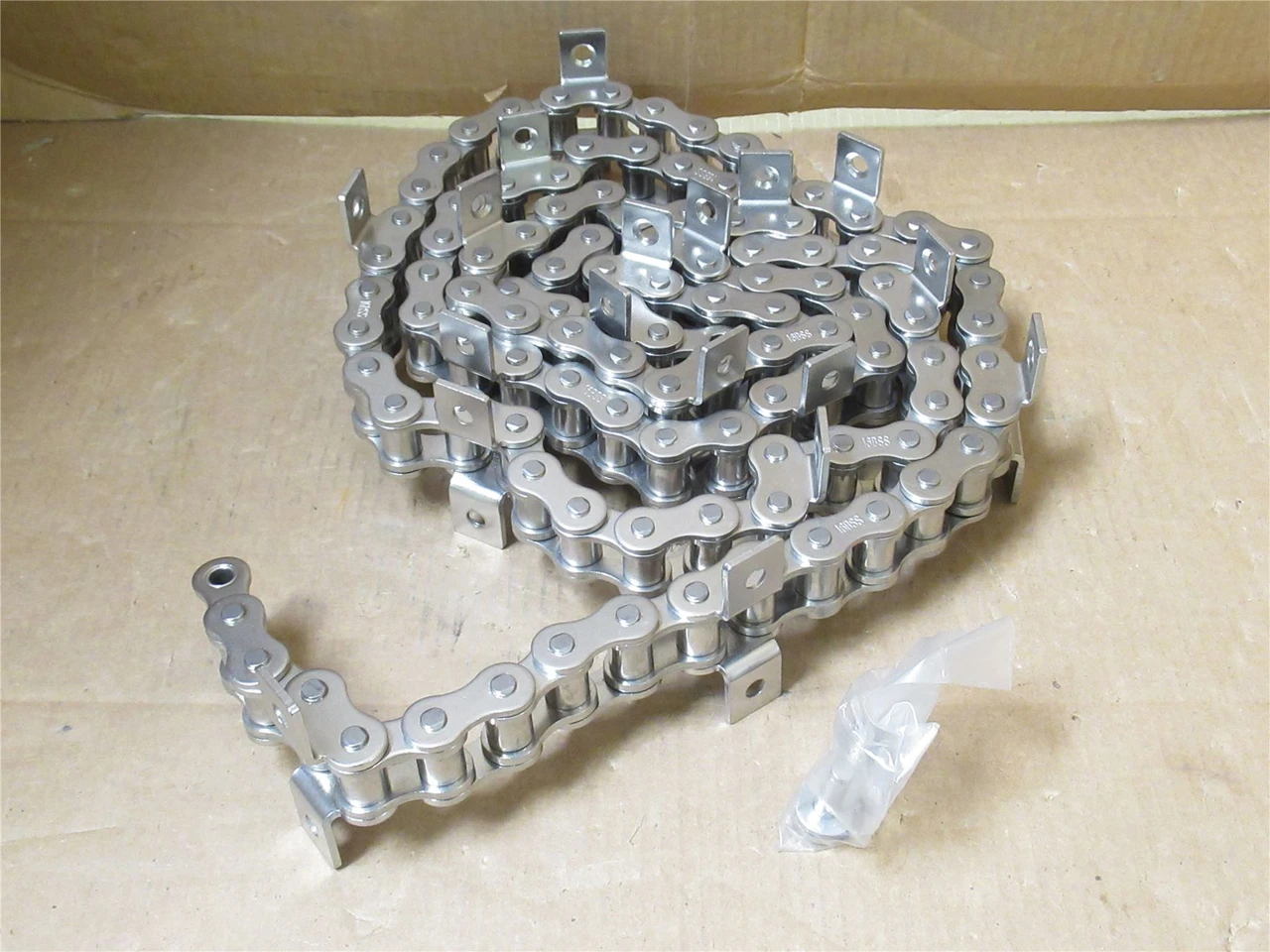 MFG- 101585; Special Metric Roller Chain #16; SS; 17' Long