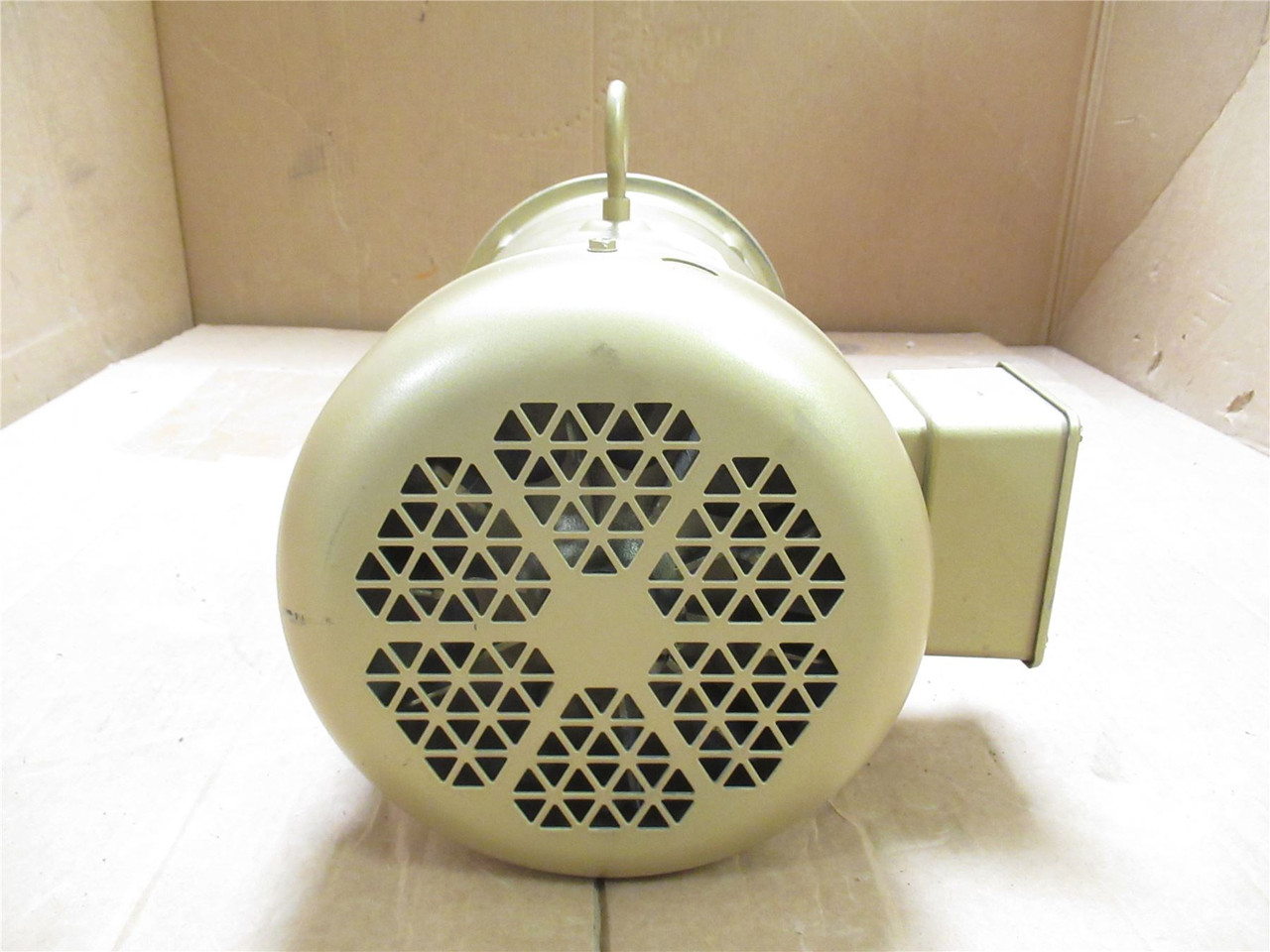 Baldor CEM3614T; AC Motor; 2HP; 230/460V; 1175RPM; 3PH; 60Hz