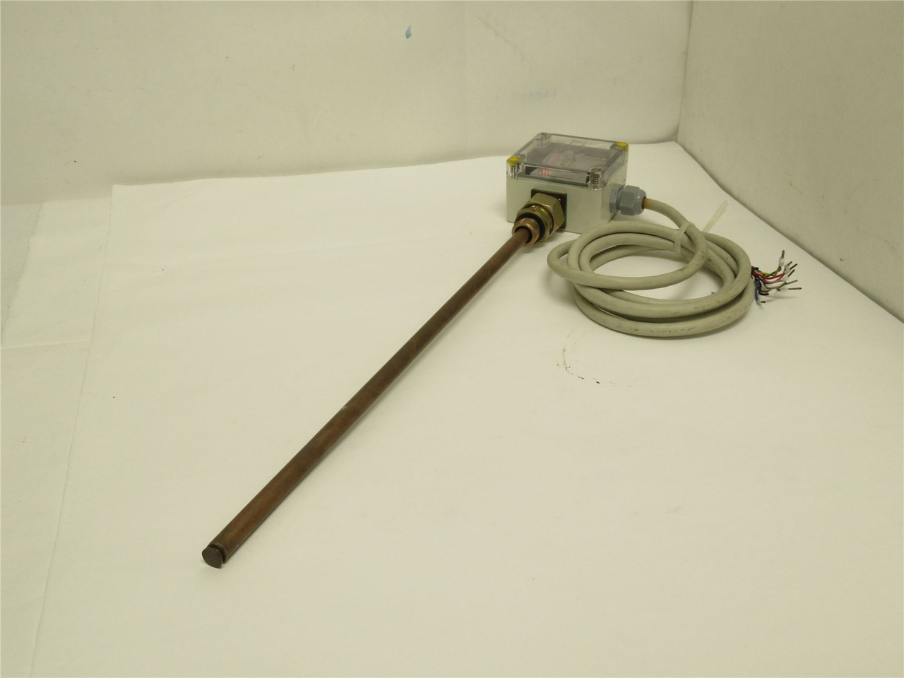 Thermotronik A423511/002; Buhler Temp Switch Indicator