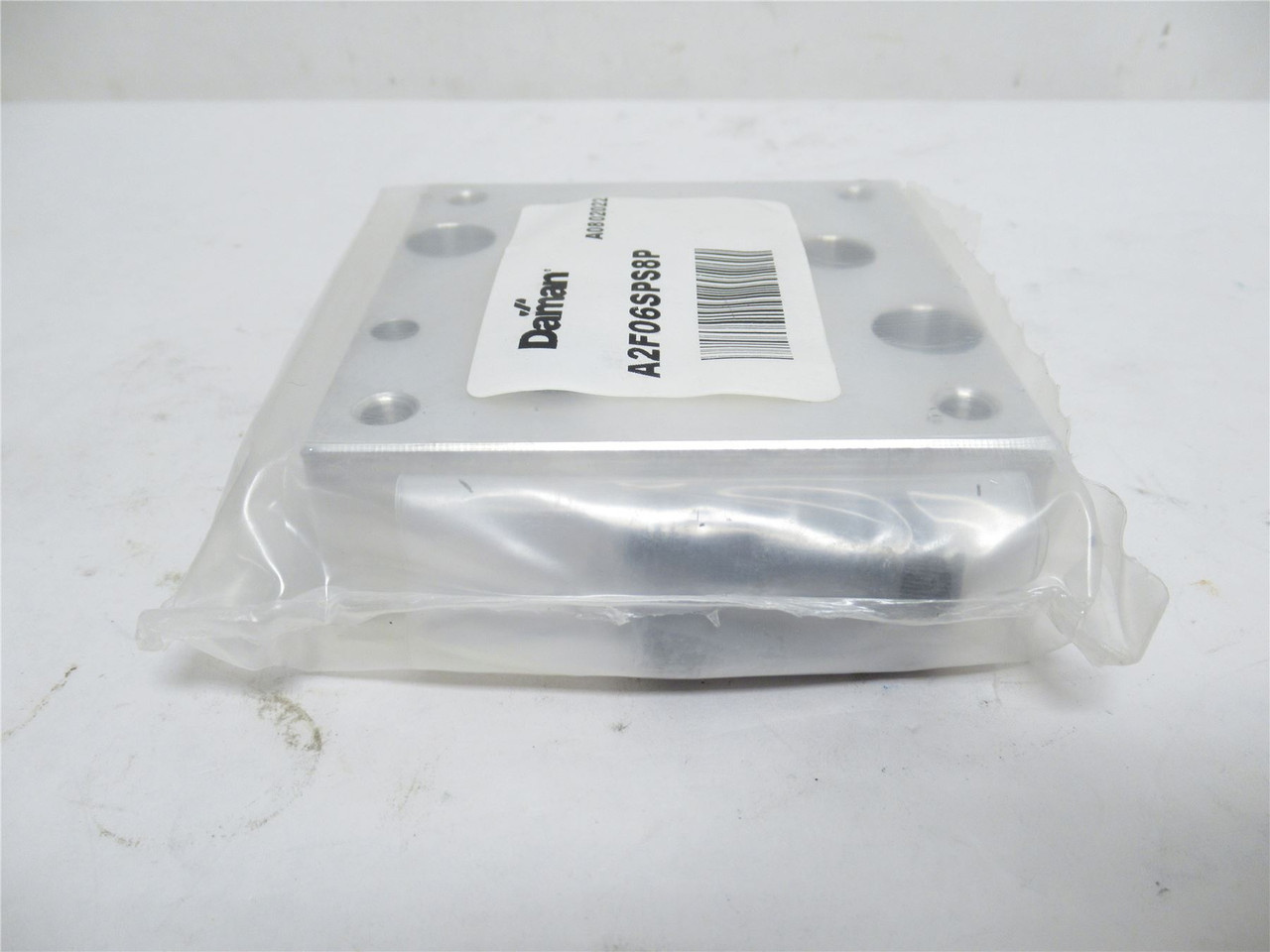 Daman A2F06SPS8P; Flow Control Sub-Plate