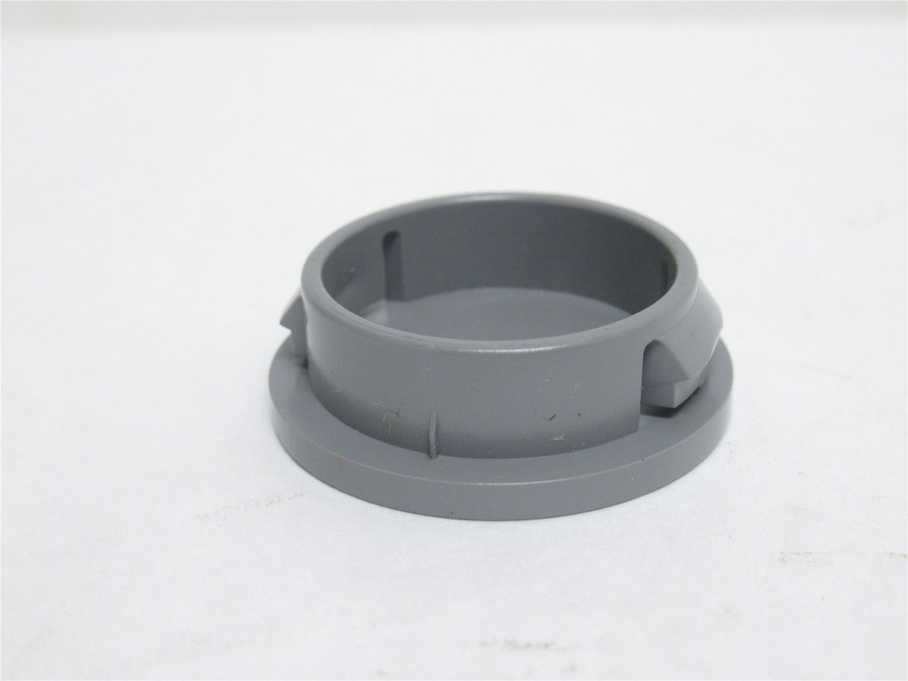 T&B 1452; Lot-5 Non Metallic Knockout Plug; Size: 3/4"