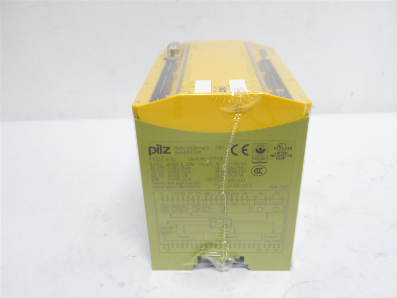 Pilz PNOZ M1P 773100; Safety Controller Base Unit 24VDC