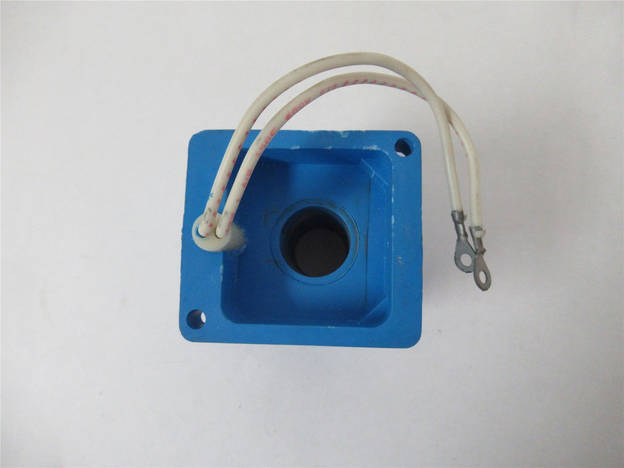 Vickers 400823; Hydraulic Solenoid Valve Coil 120Vac