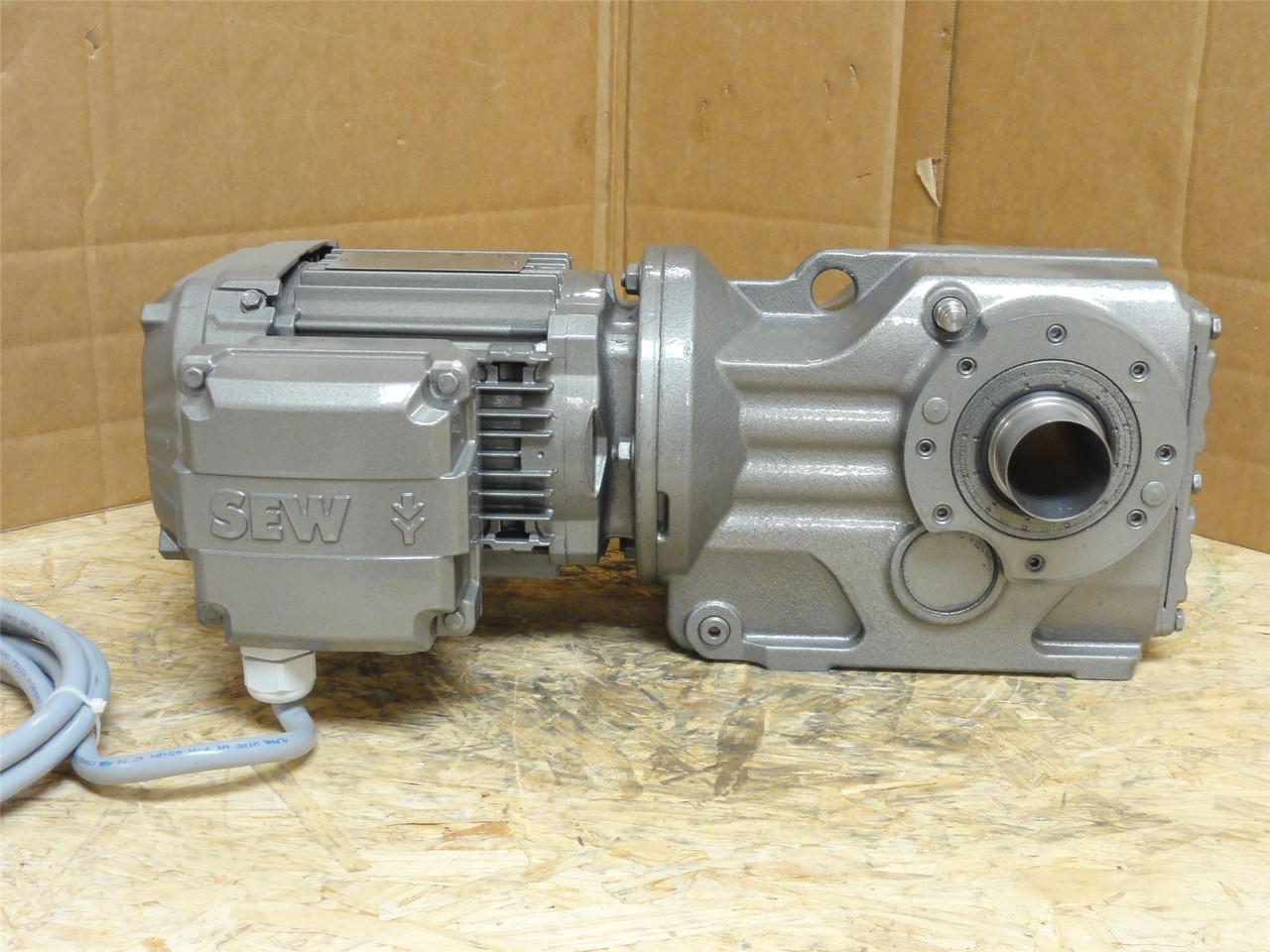 SEW KT47/TDRN80MK4; AC Gear Motor; 3/4HP; 460V; 1745/36RPM
