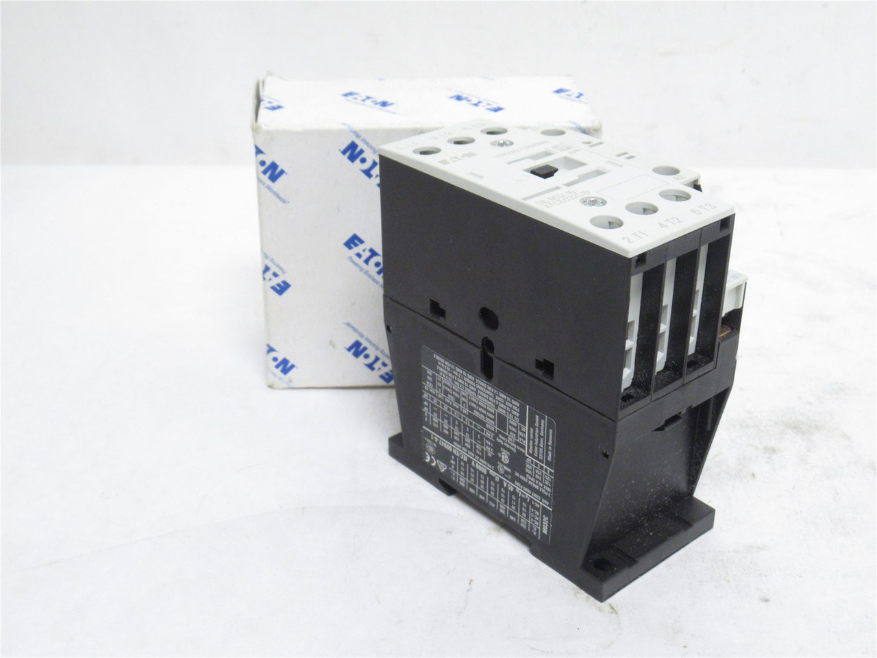 Eaton XTCE032C10A; Contactor; 32A; 3P; 600VAC; Coil: 110/120V