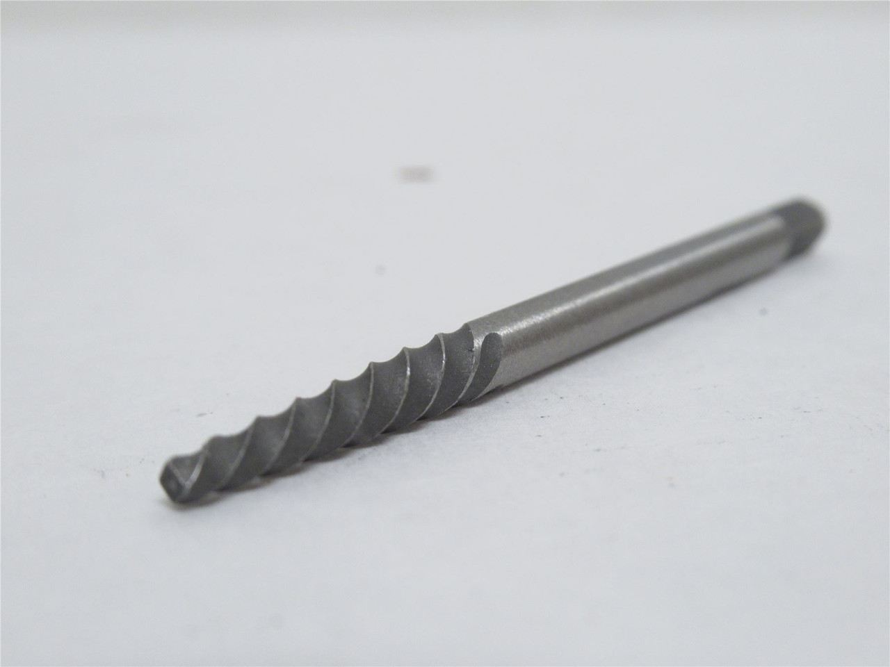 FMT 3165536; Lot-5 Screw Extractors; EX-1 5/64"; Carbon Steel
