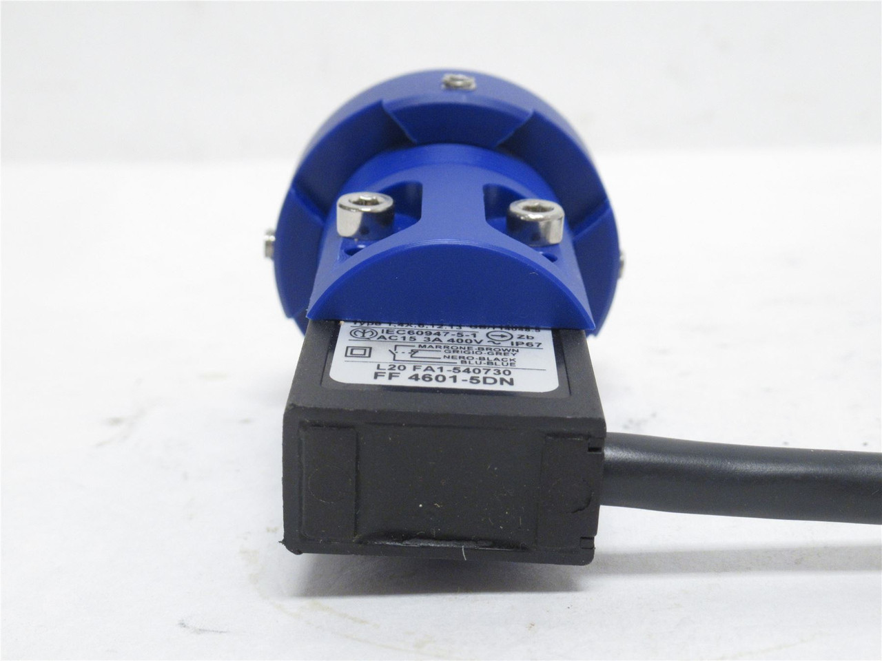 Pizzato FA 4601-5DN; Position Switch W/Short Piston Plunger