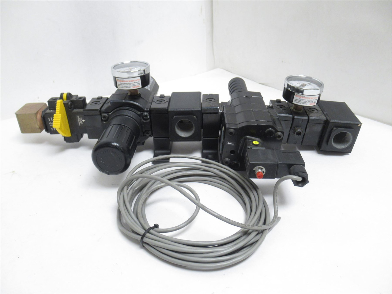 Pearson A103764R; Air Preparation Assembly; 24VDC; 3/4NPT