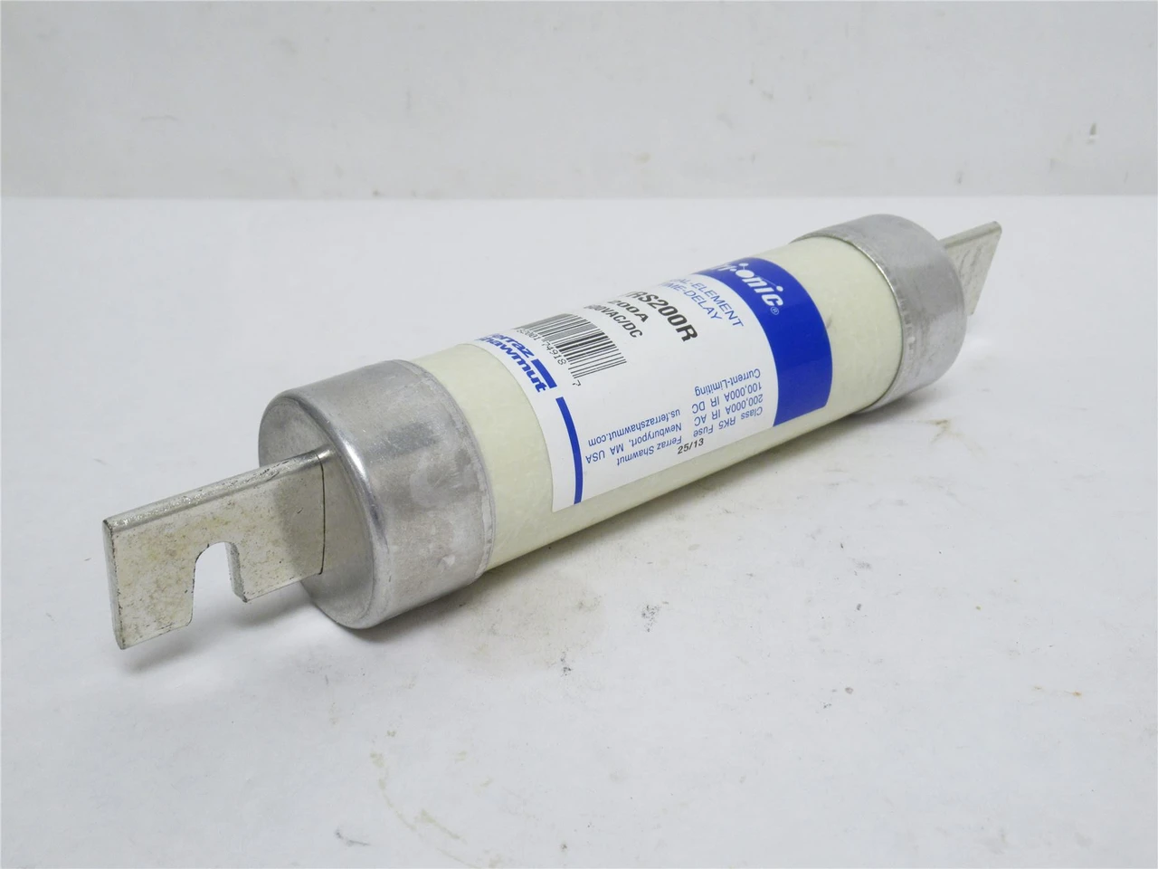 Ferraz-Shawmut TRS200R; Time Delay Fuse; 200A; 600VAC/DC