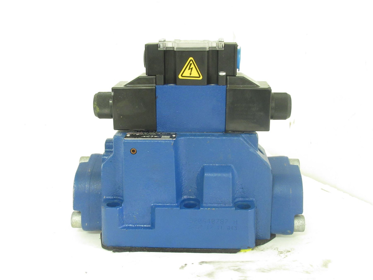 Rexroth R901225778; Hydraulic Directional Control Valve