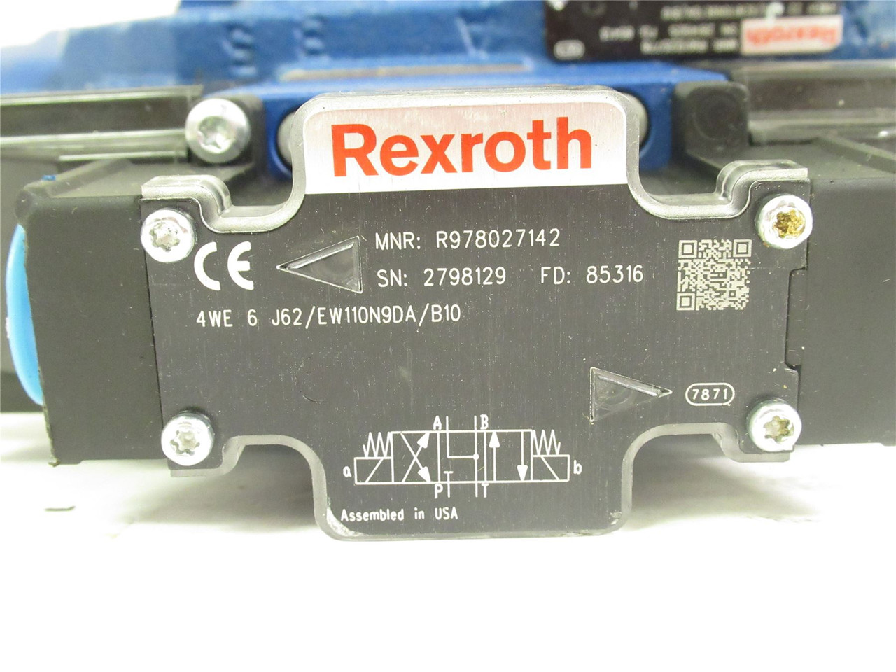 Rexroth R901225778; Hydraulic Directional Control Valve