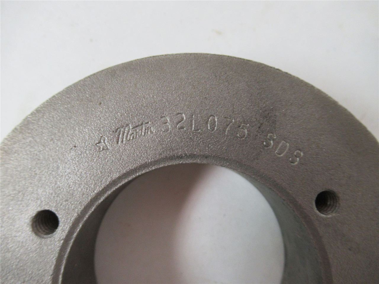 Martin 32L075SDS; Bushed Timing Pulley  3/8"Pitch 32T 3/4"W