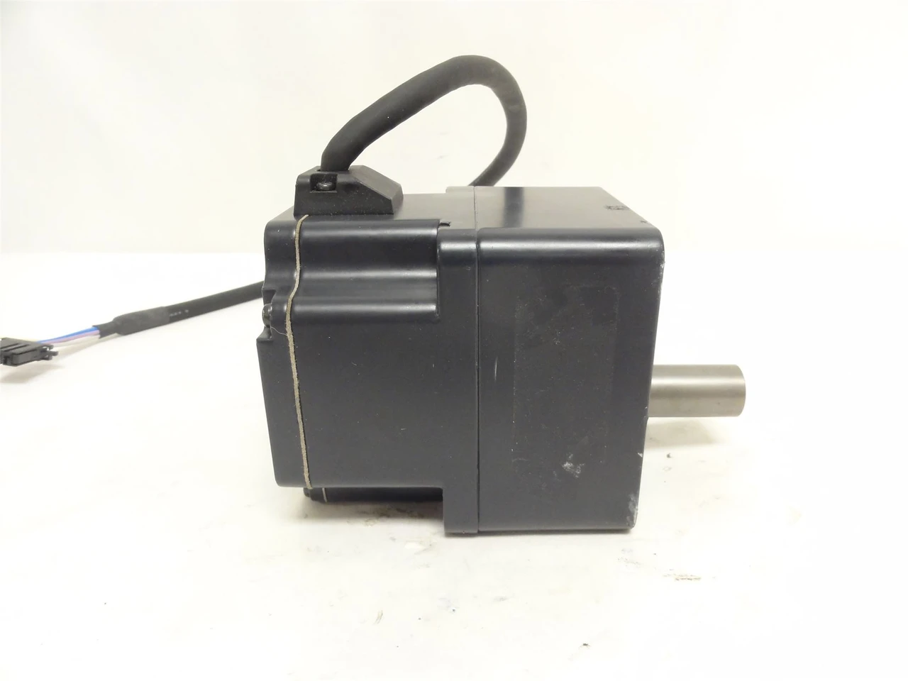 Oriental LHM5100KC-GFS/GFS5G10; Motor W/Gear Head; 10:1 Ratio