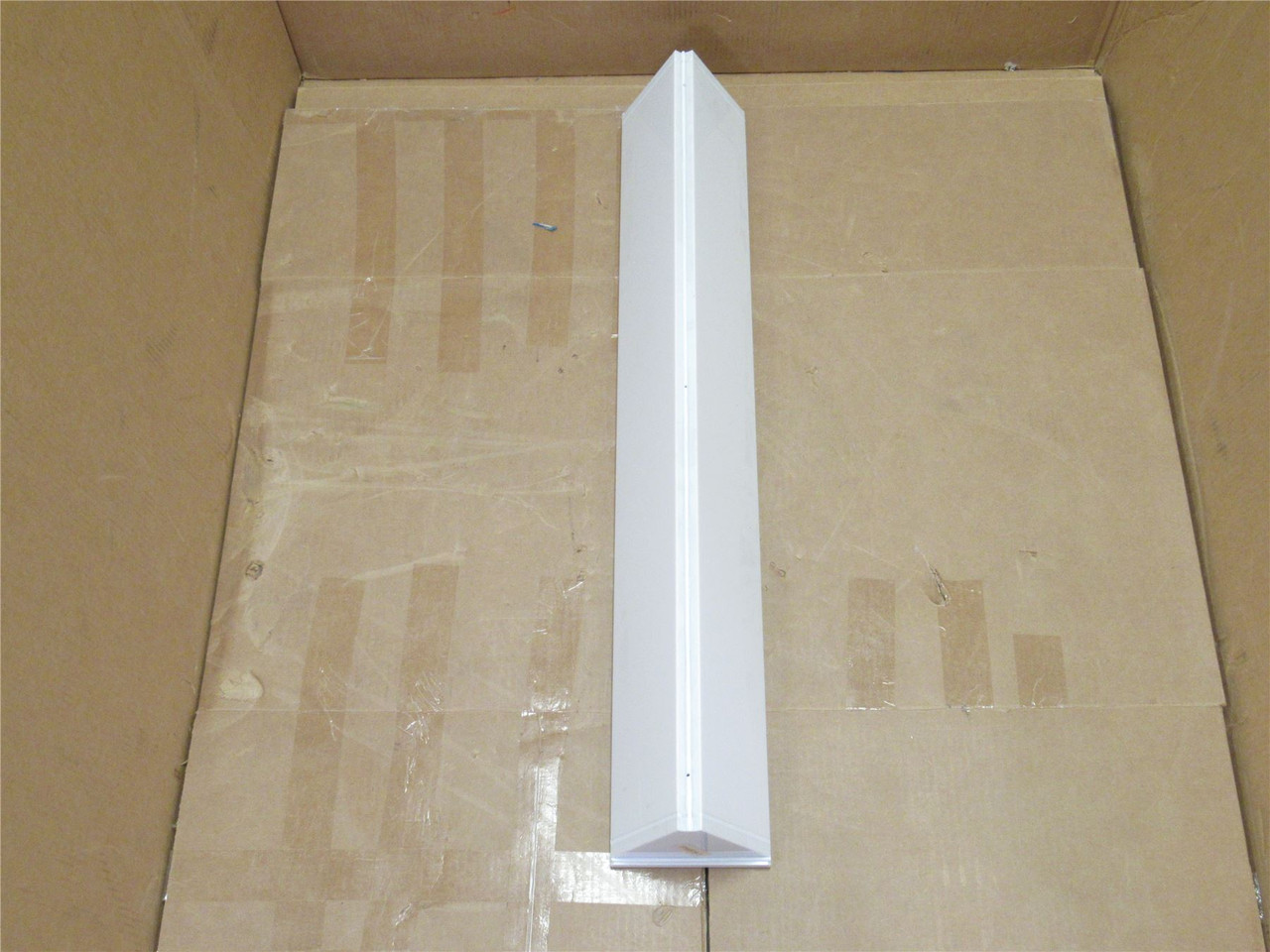 Ferrite F10379-1; Interior Belt Support MIP12; Size:  36" Long