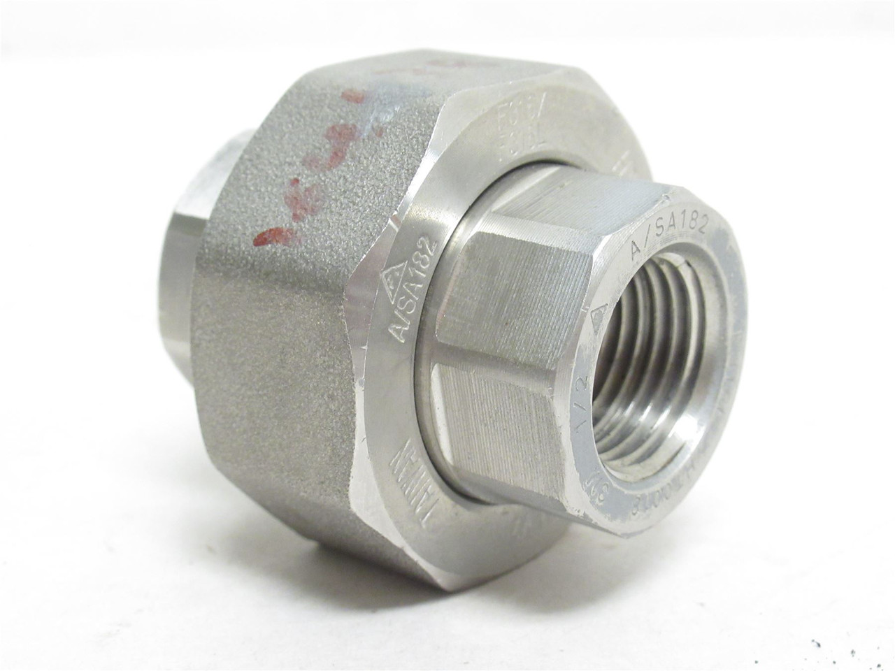 Industry-Std 48UF99; Pipe Union; SS-304; 1/2FNPT; Class: 3000