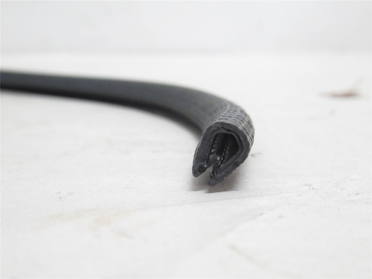 CM/Process 6/018; PVC Edge Protection; Black; 2m Long