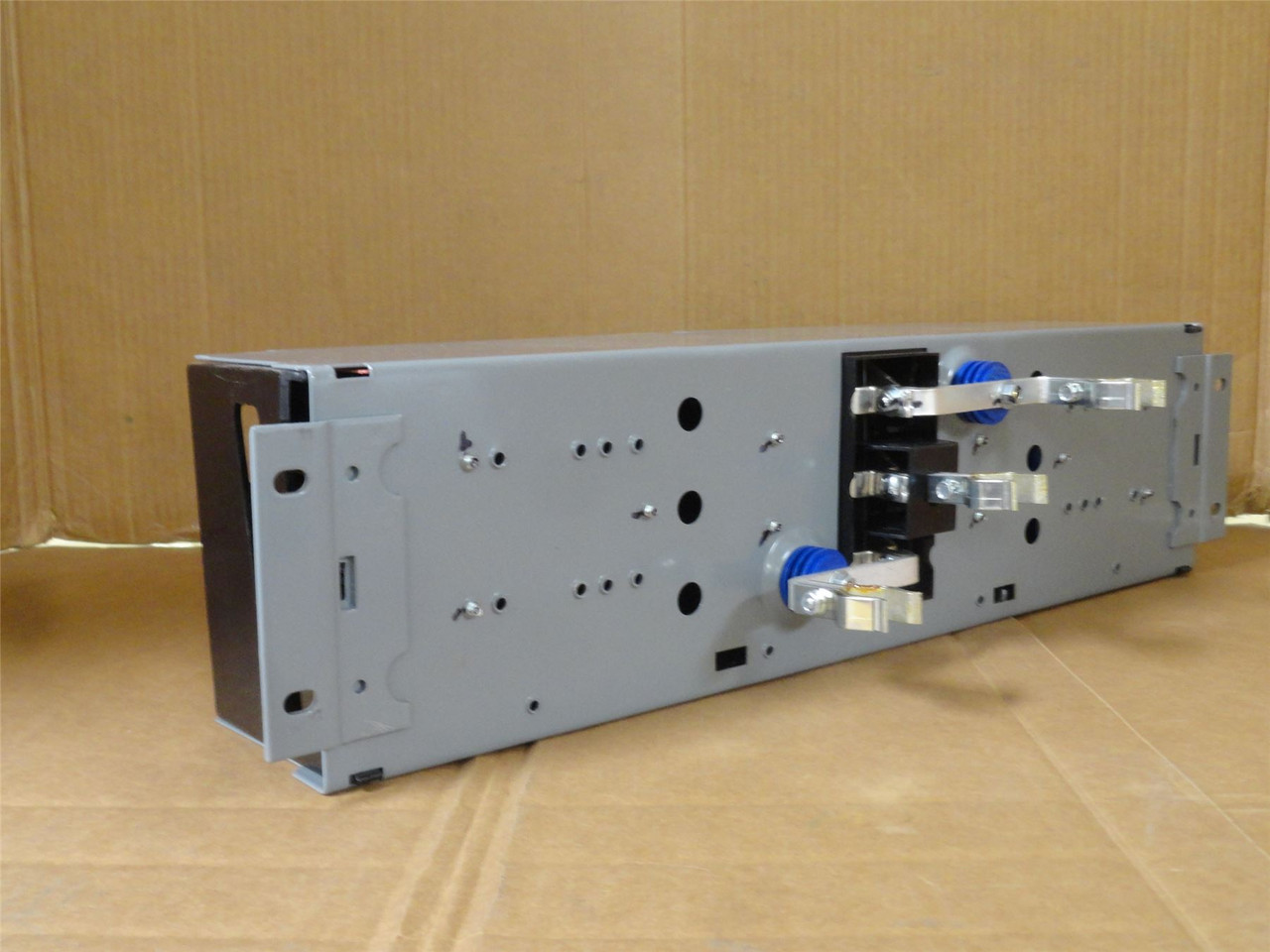 Square D QMB362T; Fusible Disconnect Switch; 60A; 3P; 600VAC