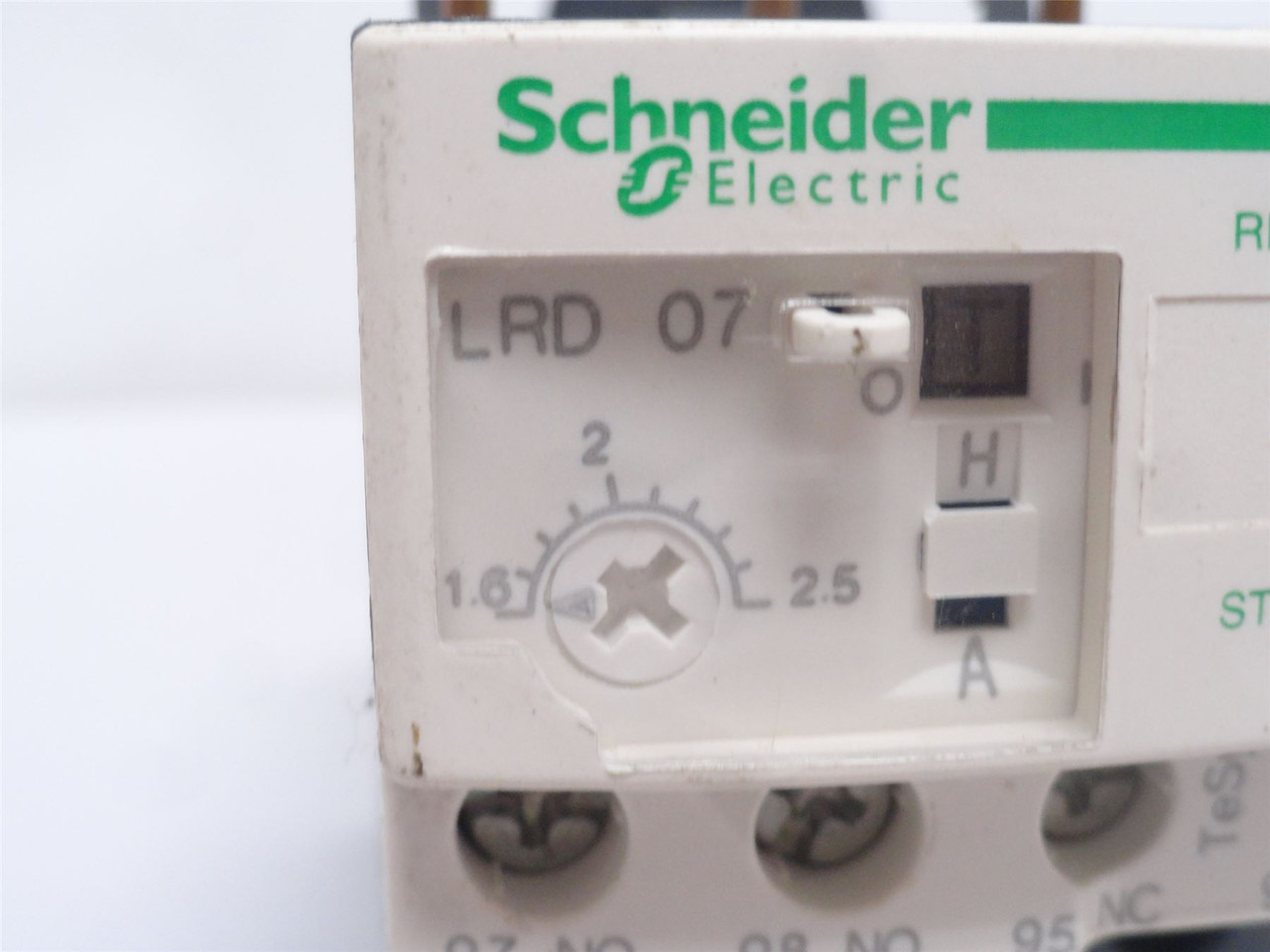 Schneider LRD07; Thermal Overload Relay; 1.6-2A; 3P; 690VAC