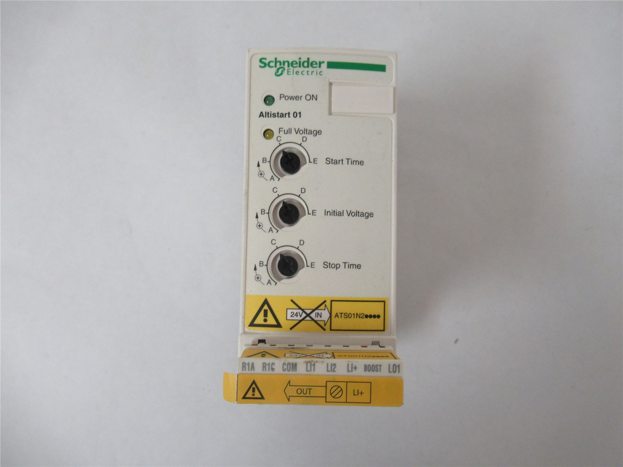 Schneider ATS01N206RT; Soft Start Drive 3HP 460VAC 3Ph