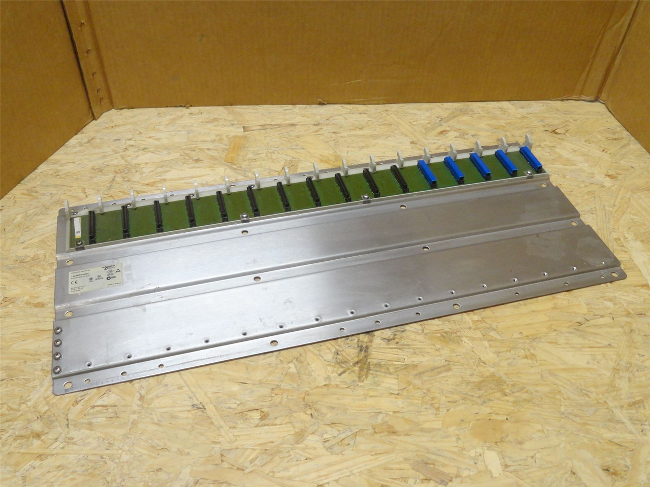 Schneider 140XBP01600C; I/O Module Racks Backplane; 16-Free