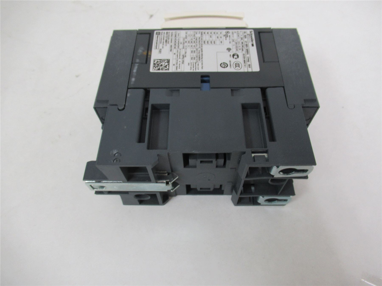 Schneider LC1D40AG7; Contactor 40A 3P 440V Coil 120VAC