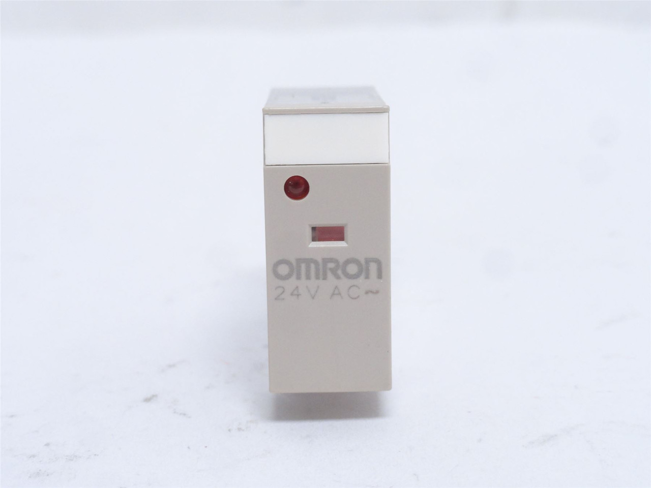 Omron G2R-2-SN-AC24; Smart Power Relay 5A; 250VAC; Coil-24VAC