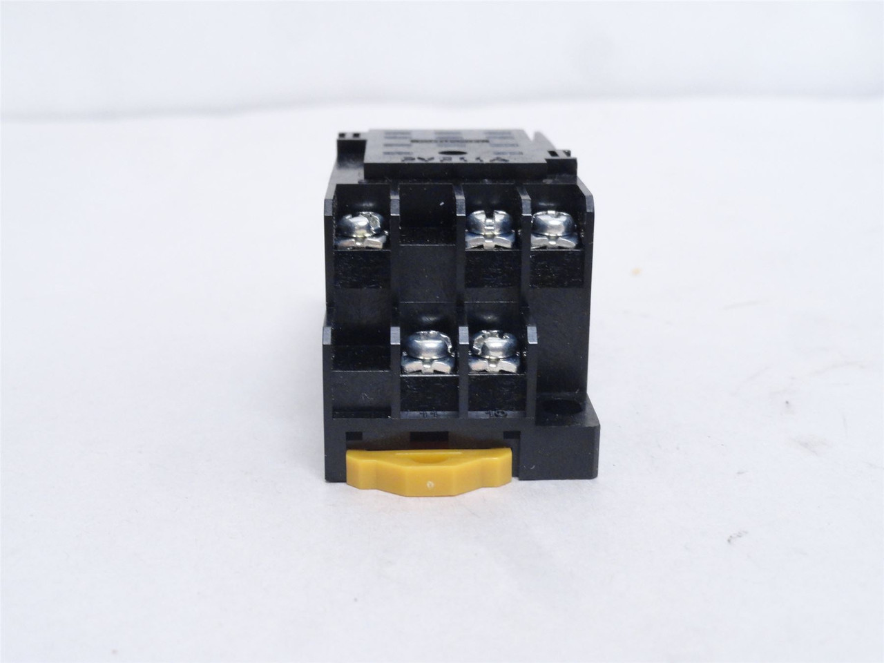 Omron PYF11A; Relay Socket; 11-Pin; 5A; 250VAC