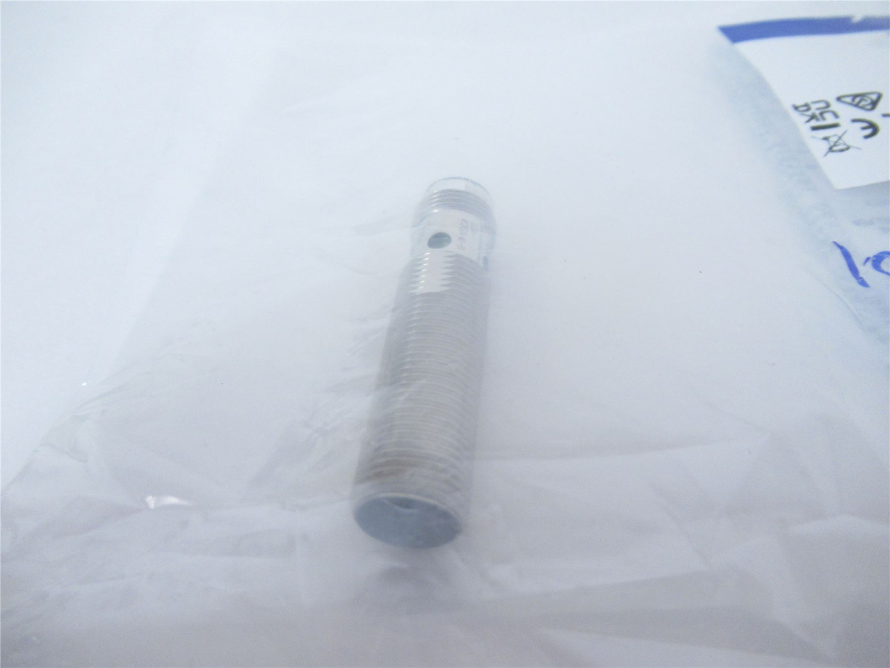 Omron E2A-M12KS04-M1-B1; Inductive Sensor - 4 mm; 12-24 VDC