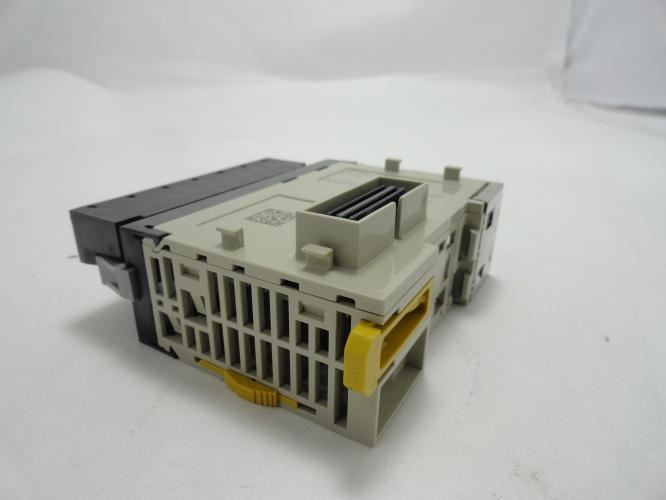 Omron CJ1W-ID211 (SL); Input Unit; 7mA; 24VDC