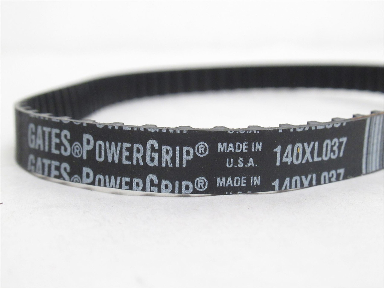 Gates 140XL037; Timing Belt; 14" Long; 3/8" Width; 70 Teeth