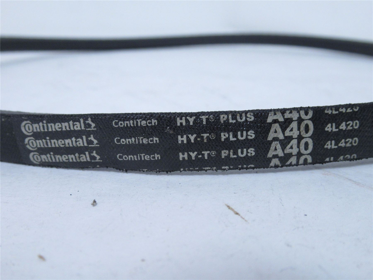 Continental A40; HY-T PLUS; V-Belt; 42" OL; 1/2" Top W