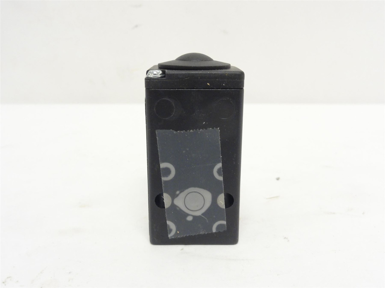 Numatics 34900030; Pressure Switch; 250VAC/DC; 0.5-10 BAR