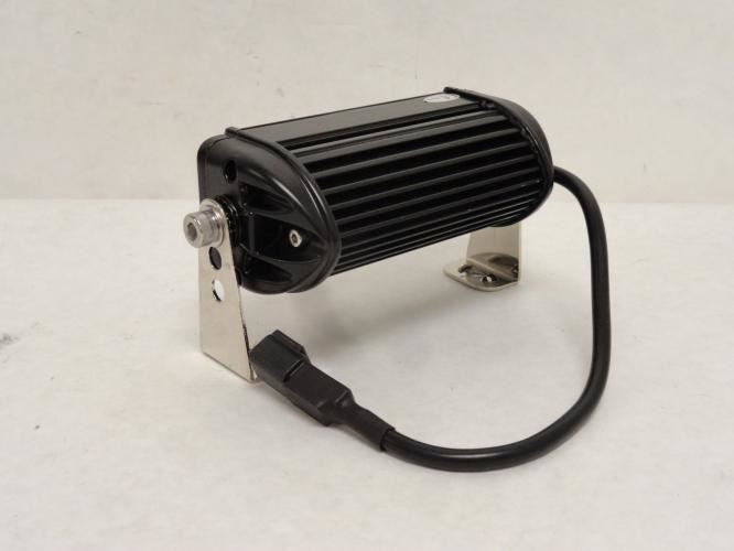 Hugg REDZONE; Single Zone Light Assembly