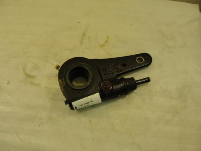 Arvin Meritor 2R803048; Rears Regulator T24