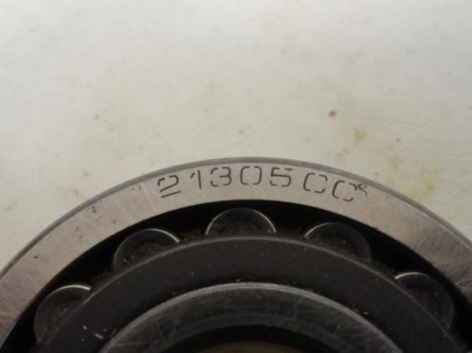 SKF 21305CC; Spherical Roller Bearing; 25mm x 62mm x 17mm