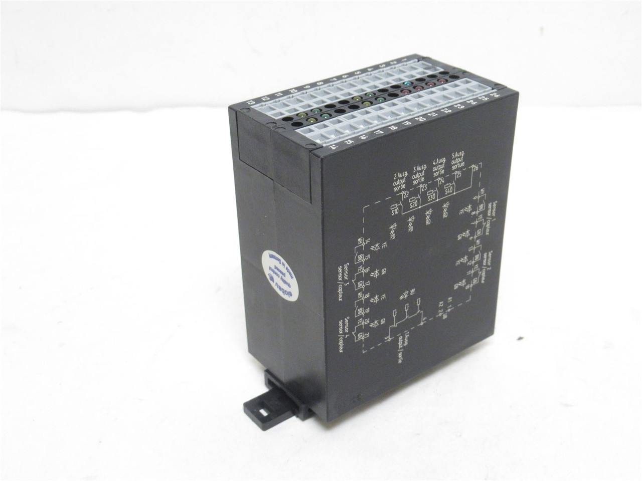 Vemag 462121H5U5; Safety Relay Sensor; 250VAC Switching; 3A
