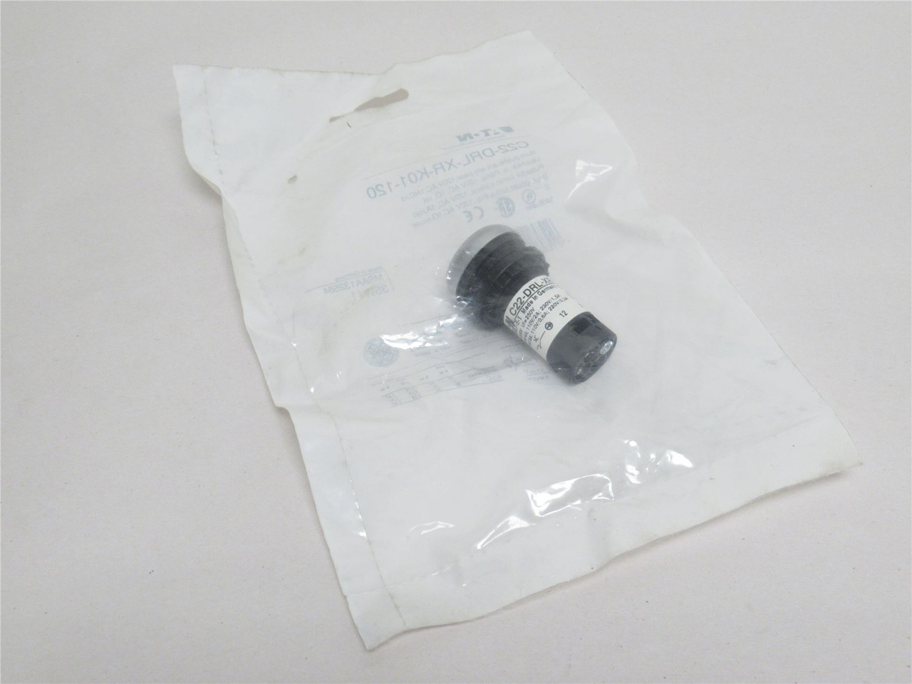 Eaton C22-DRL-XR-K01-120; Illuminated Push-Button Actuator