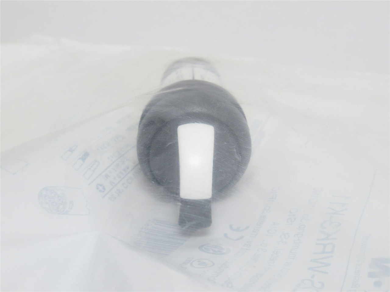 Eaton C22S-WRK3-K11; Push-button Selector Switch Knob; 3-Pos