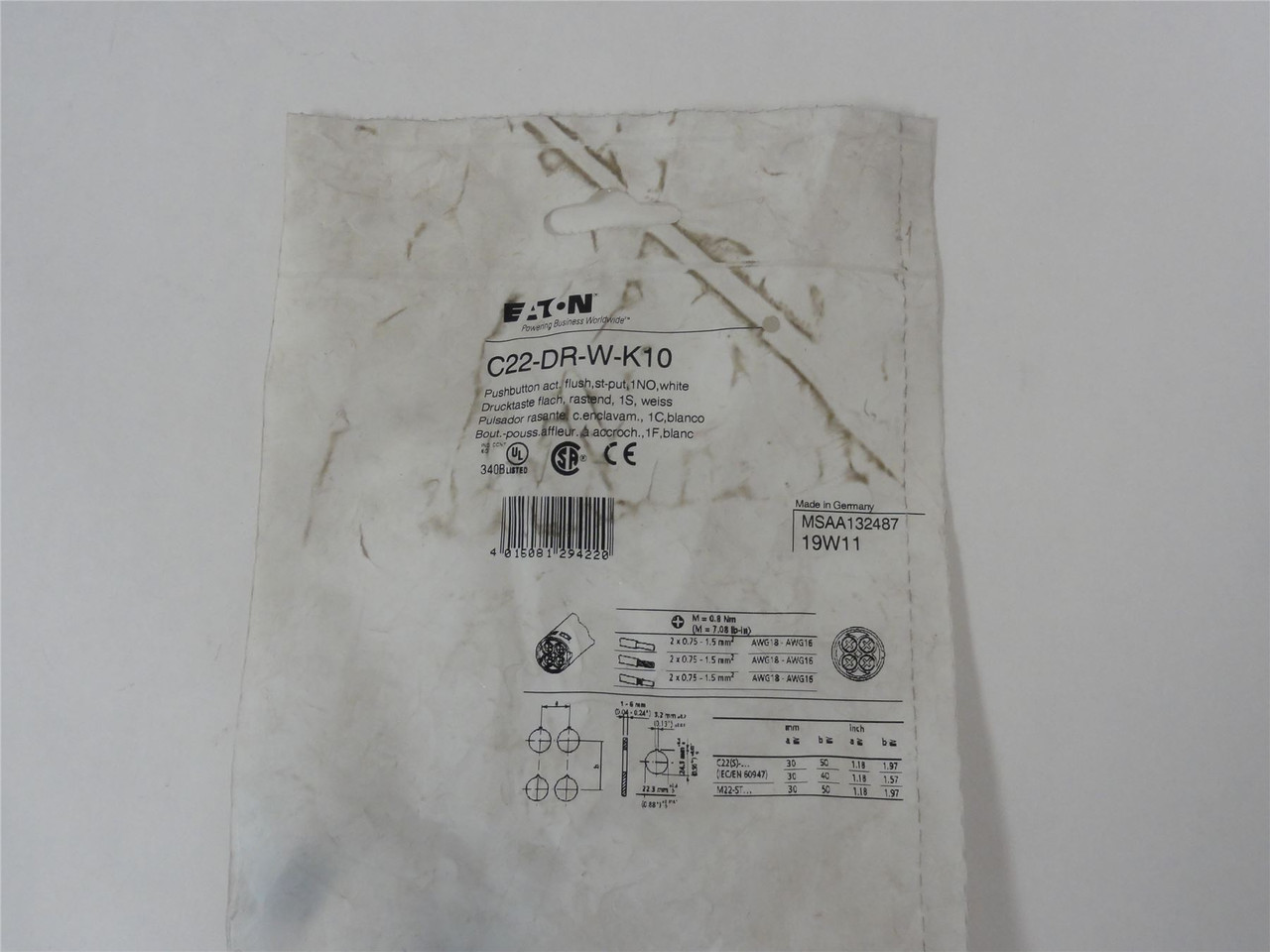 Eaton C22-DR-W-K10; Pushbutton-Non Illuminating; 1NO; White