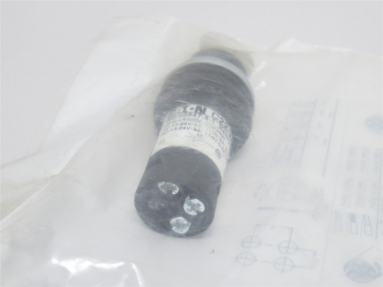 Eaton C22-WS3-MS1-K02; Keyed Selector Switch; 3-Pos; Moment