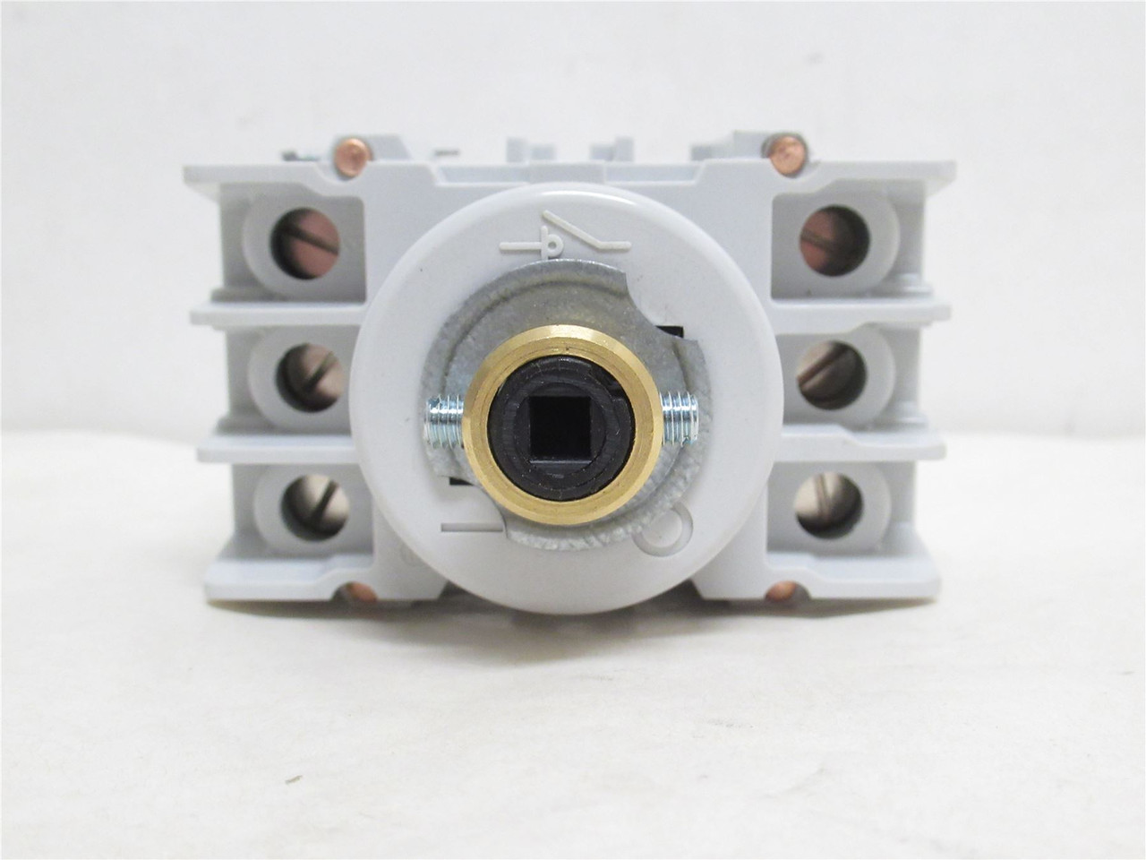 Eaton C362NW80MD; Rotary Motor Disconnect Switch; 80A; 3 Pole