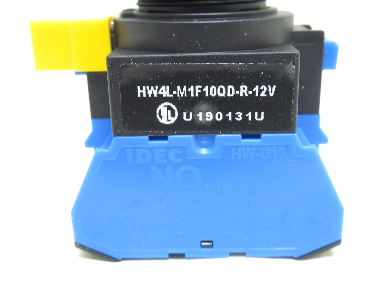 Idec HW4L-M1F10QD-R-12V; Illuminated Push-Button; Red; 240V