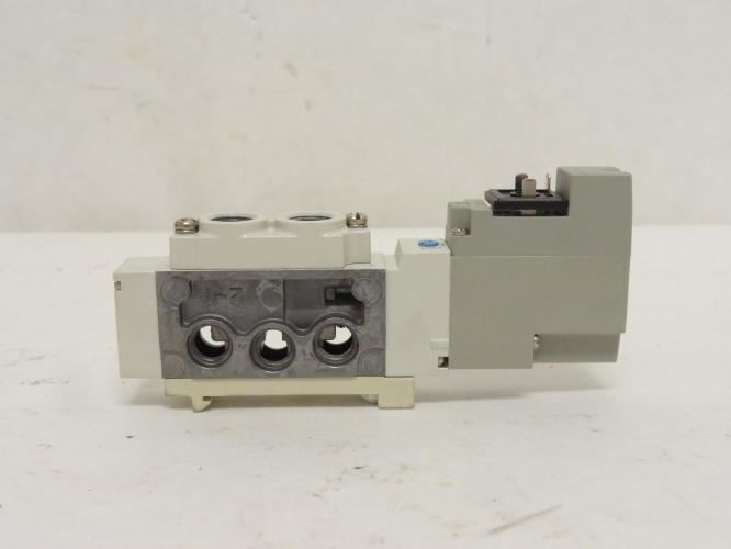 SMC SY51605DOSD01FQ; Solenoid Valve; 0.15-0.7MPa; 24VDC