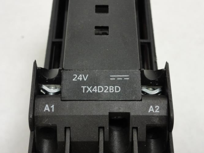 Dayton 6ECE4; Contactor 9A; 4P; 240V; Coil: 24VDC