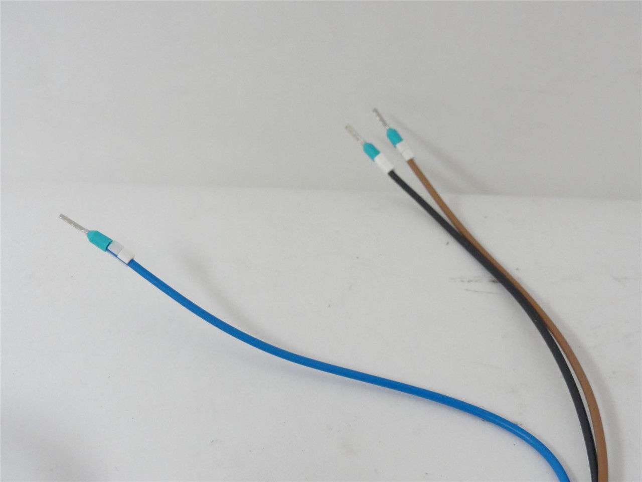 Contrinex DW-AD-503-M18-245; Proximity sensor; 200Ma 10-30VDC