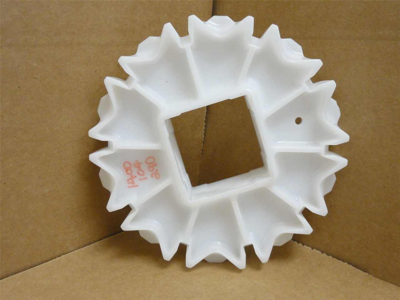 Intralox S800-10-6.5PD; Conveyor Sprocket; 10 Teeth; 2-3/32"ID